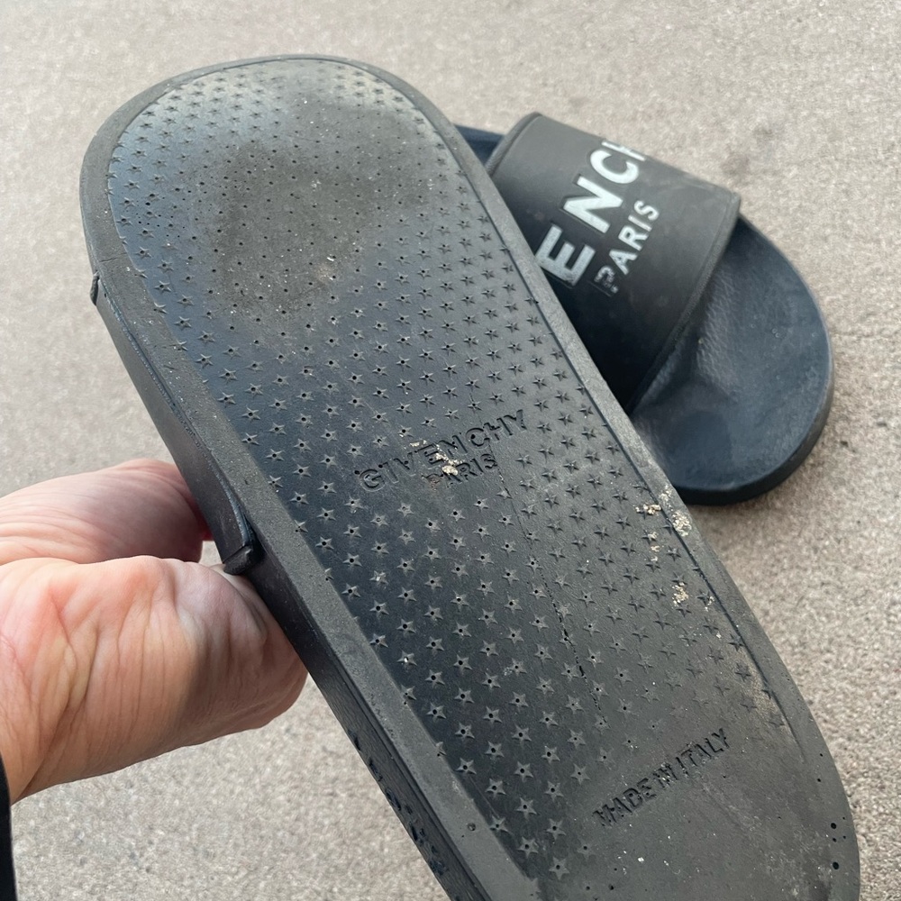Givenchy slides - Picture 2 of 3